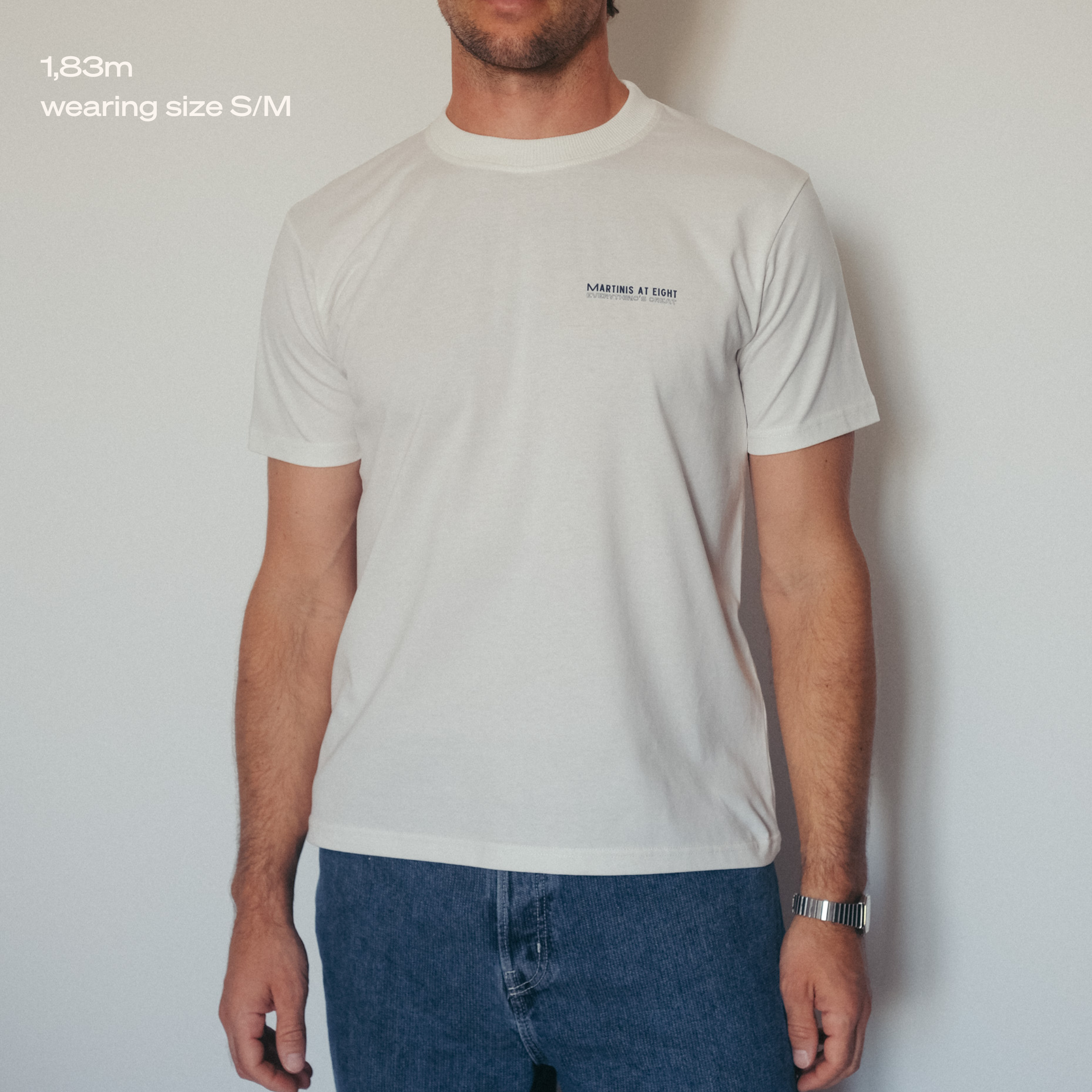 MARTINIS AT EIGHT Oversized T-Shirt