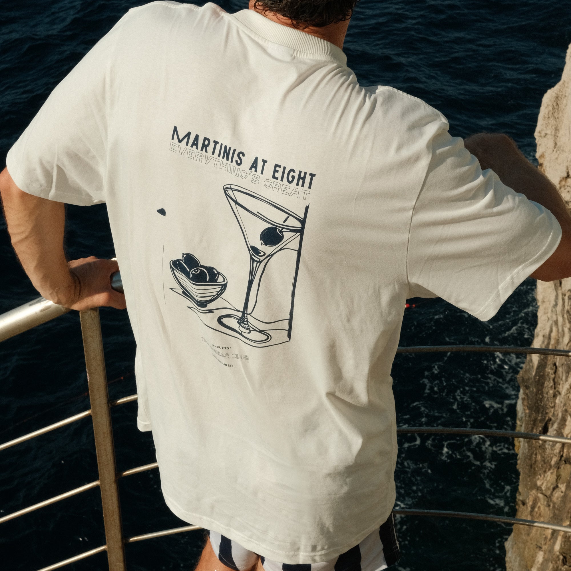 MARTINIS AT EIGHT Oversized T-Shirt