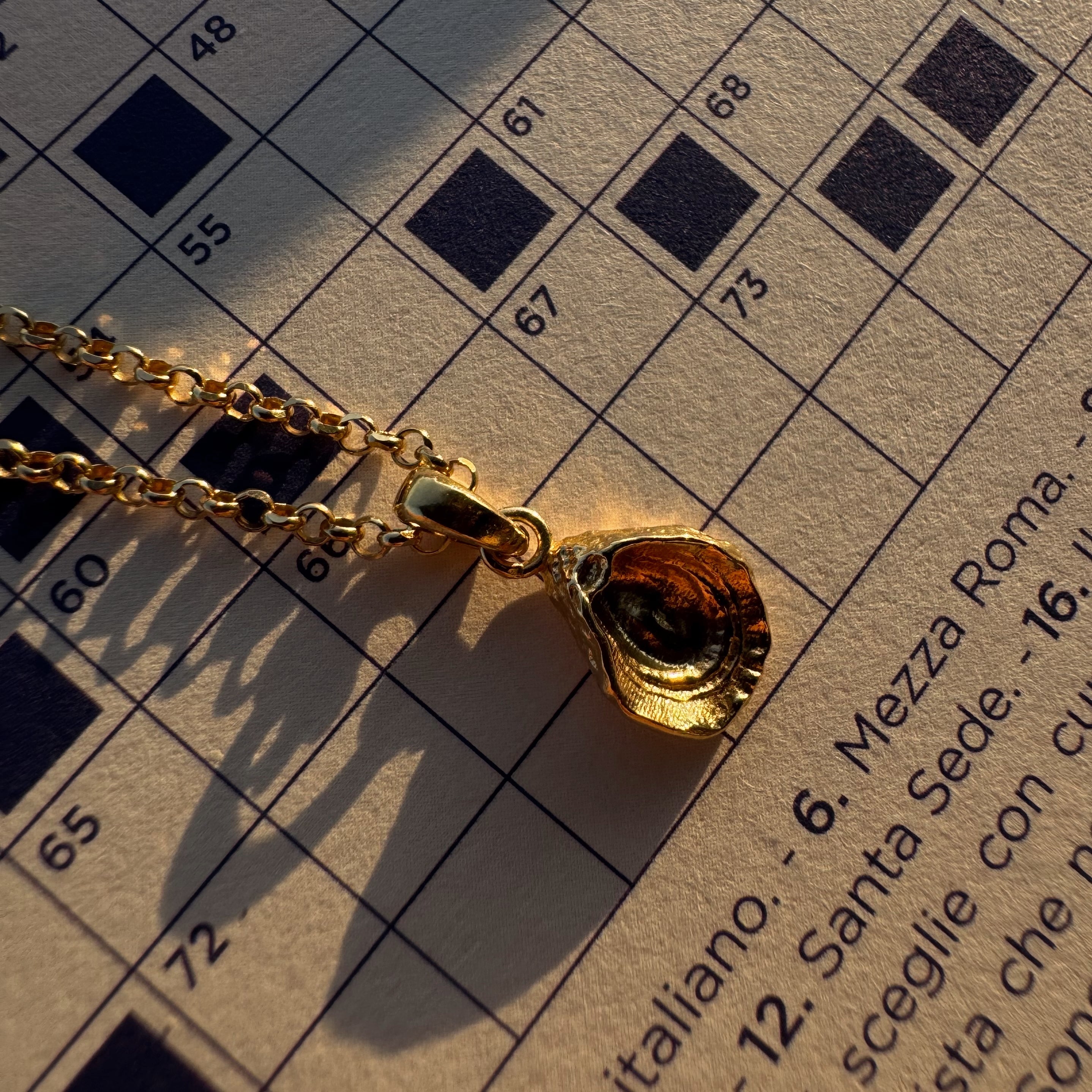 OYSTER Necklace Gold