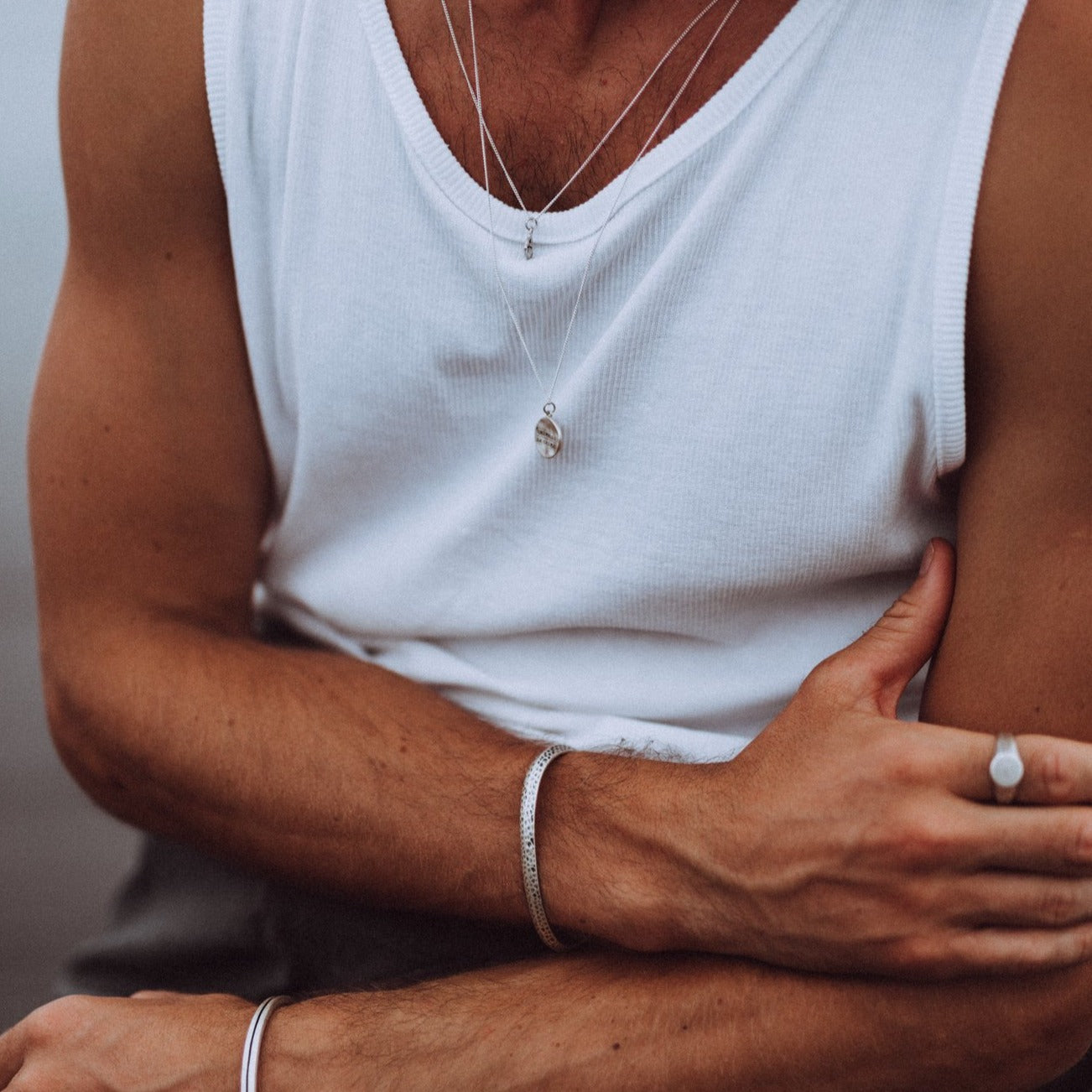 THE ESSENTIAL RING SILVER