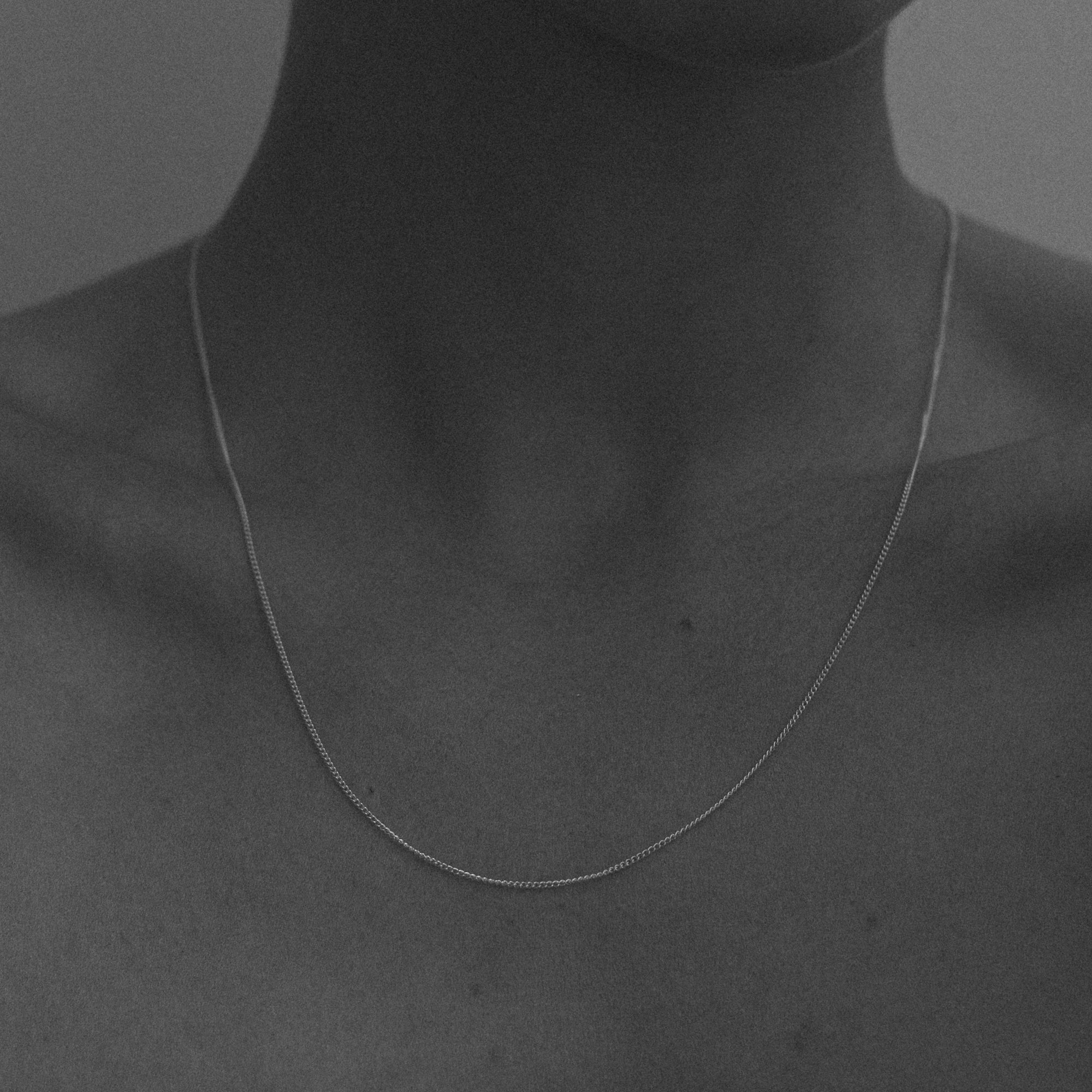 "THE ESSENTIAL" necklace SILVER