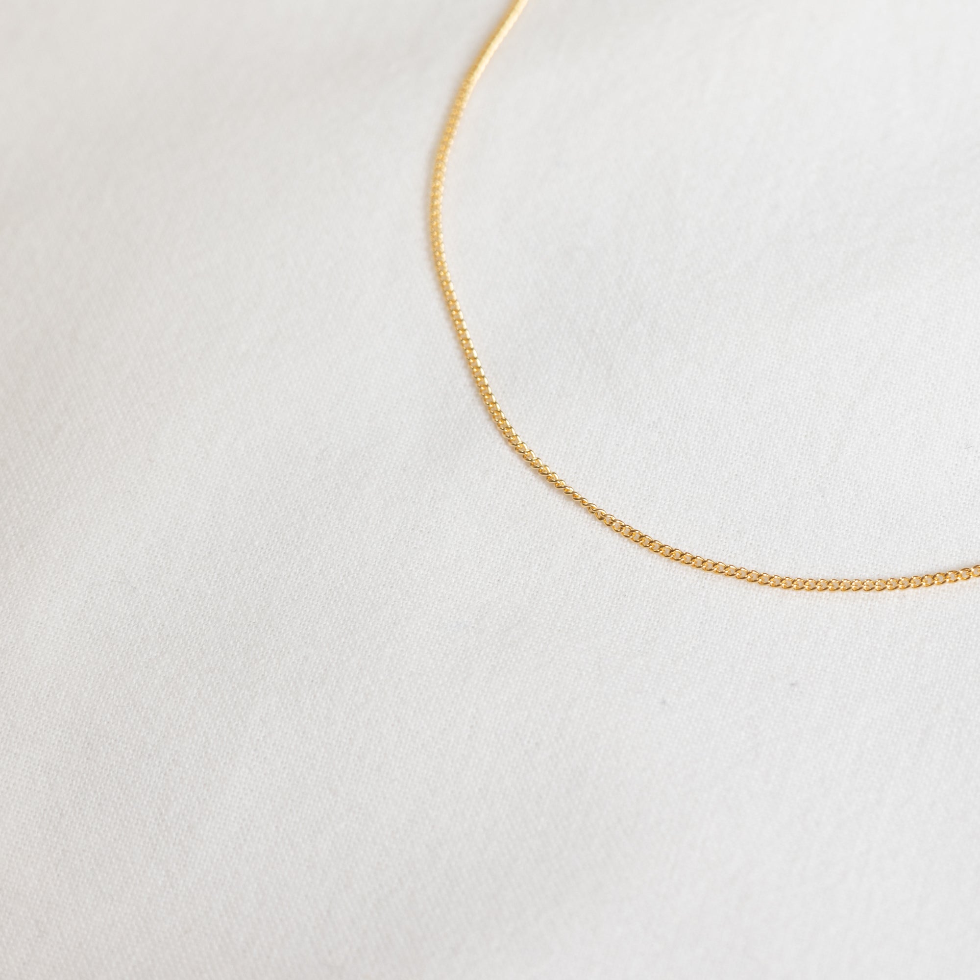 "THE ESSENTIAL" necklace GOLD