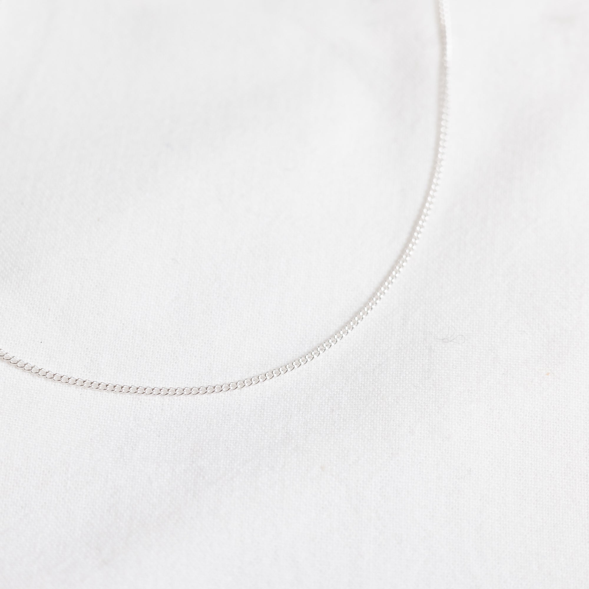 "THE ESSENTIAL" necklace SILVER