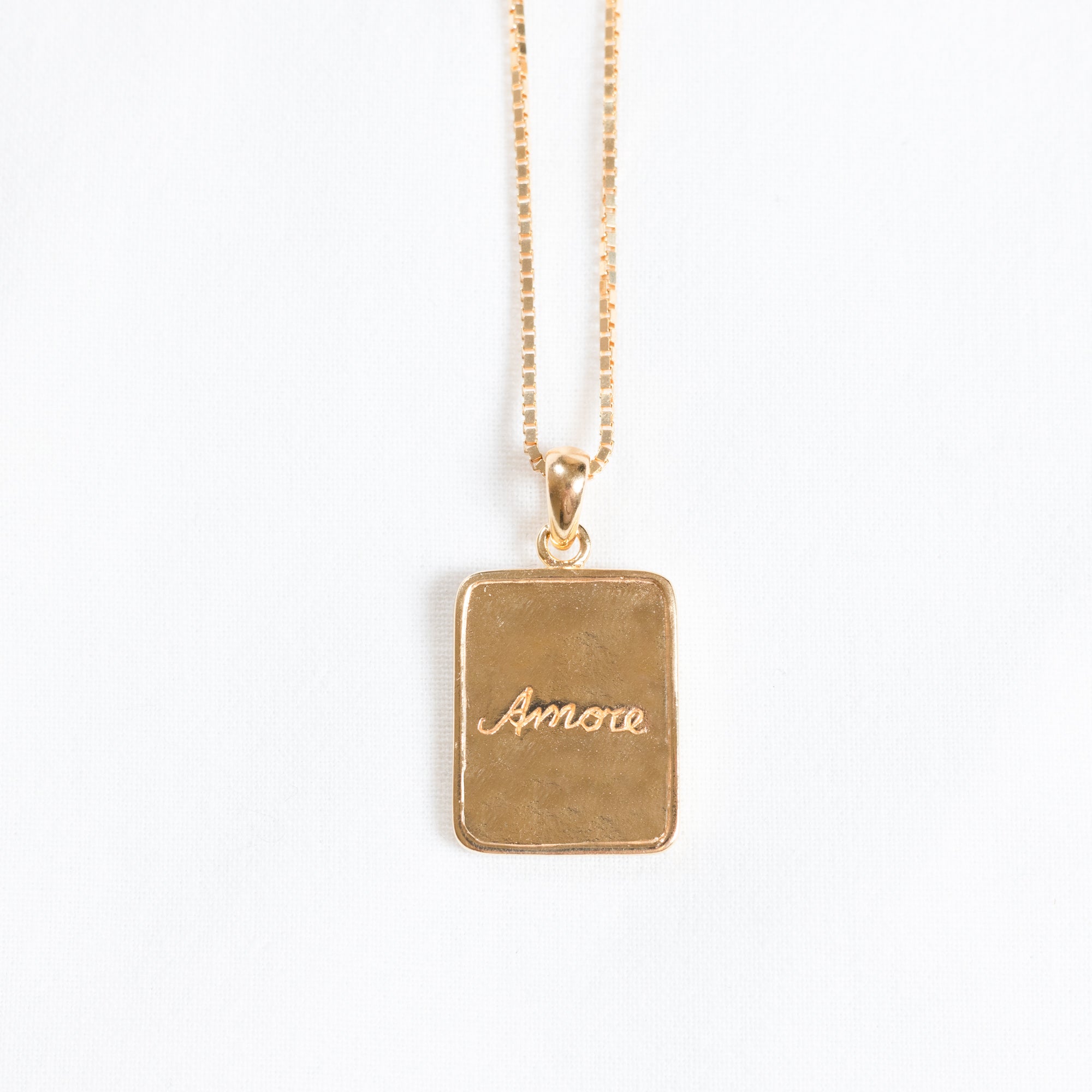 AMORE Necklace Gold