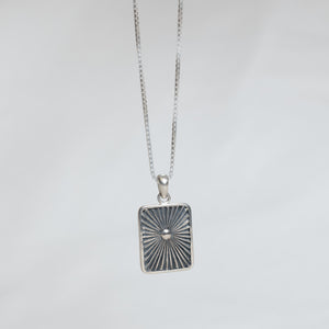 AMORE Necklace Silver