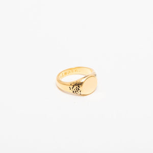 THE ESSENTIAL RING GOLD